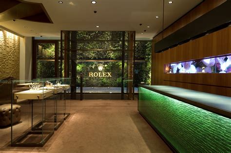 milan rolex store.